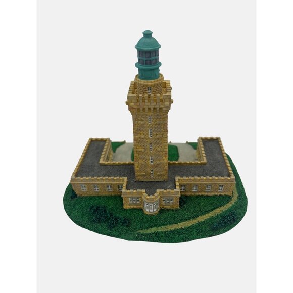 Danbury Mint "Le Cap Fréhel Lighthouse" Saint Malo France Historic Lighthouses - Picture 4 of 7